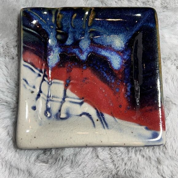 EUC Pottery square small dish. Beautiful colors size in photo - Picture 1 of 3